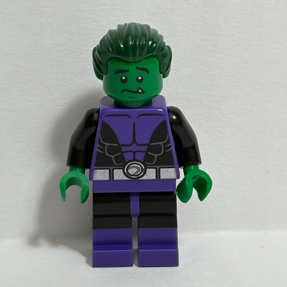 LEGO Minifigure Beast Boy Green Purple Black Teen Titans DC Super Heroes